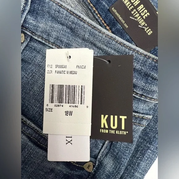 Size 18W KUT from the Kloth High Rise Ankle Straight Leg Jeans - Picture 5 of 6